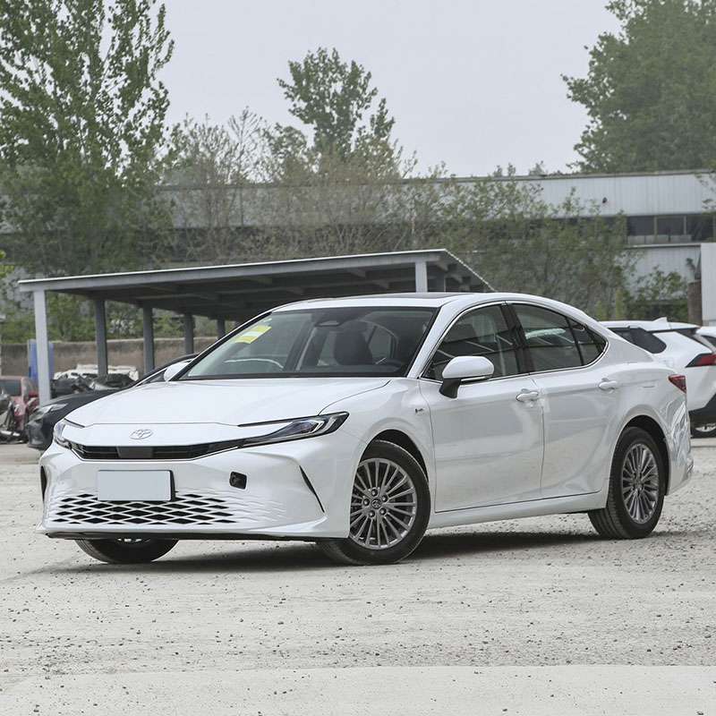 IToyota Camry Hybrid Electric Sedan